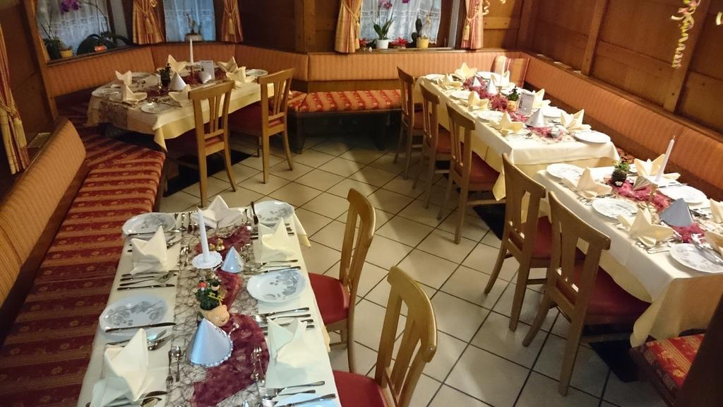 Hotel-Restaurant Burgblick Дорфгаштайн Екстер'єр фото
